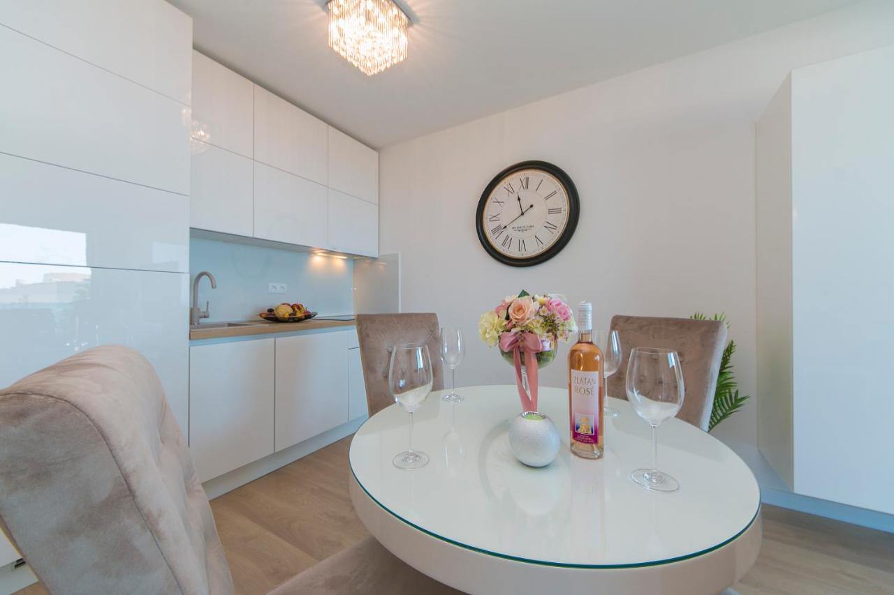 Apartman Sunshine Makarska Buitenkant foto