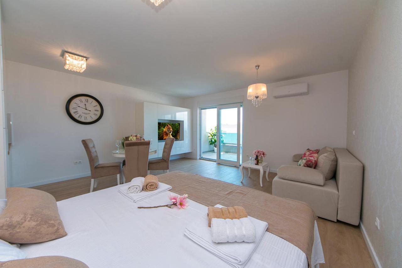 Apartman Sunshine Makarska Buitenkant foto