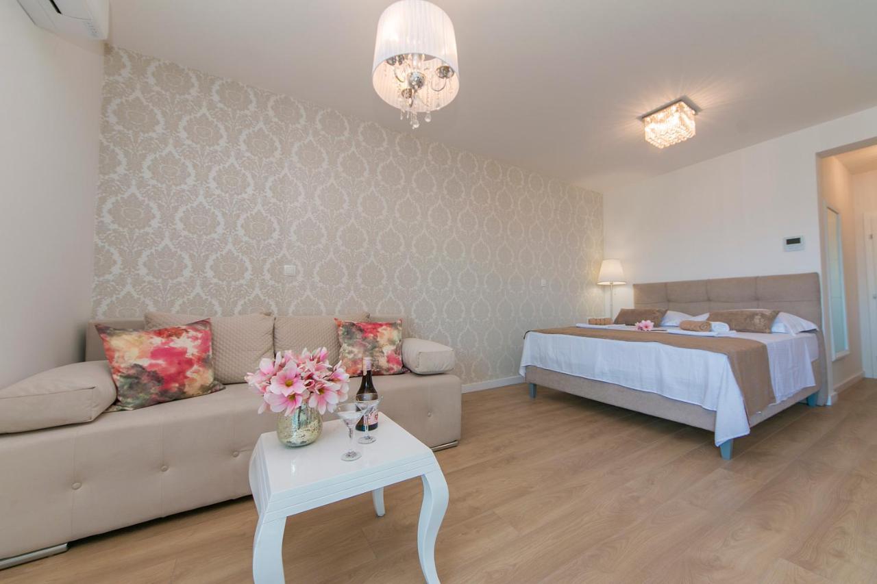 Apartman Sunshine Makarska Buitenkant foto