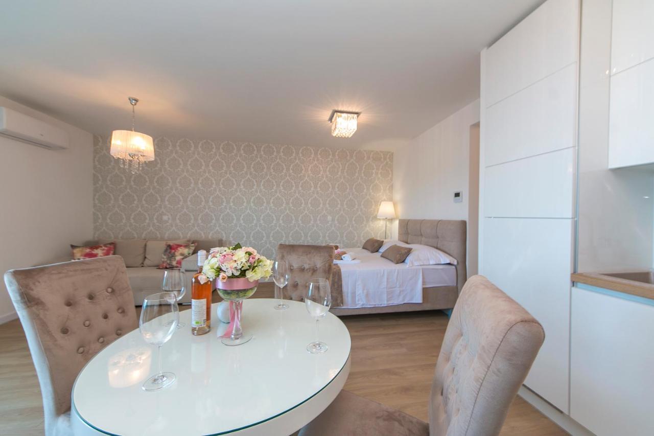 Apartman Sunshine Makarska Buitenkant foto